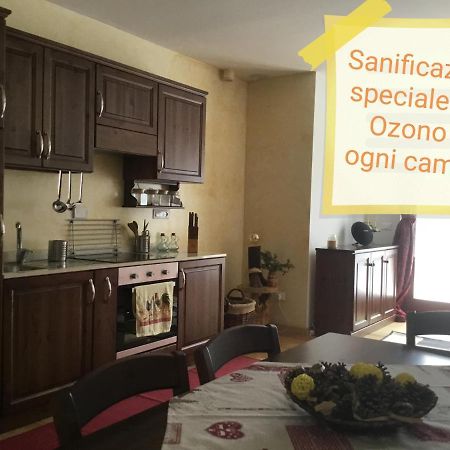 La Casetta Di Mariangela Camporosso  Екстериор снимка